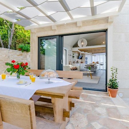 Villa Stone Pearl Sutivan Dış mekan fotoğraf